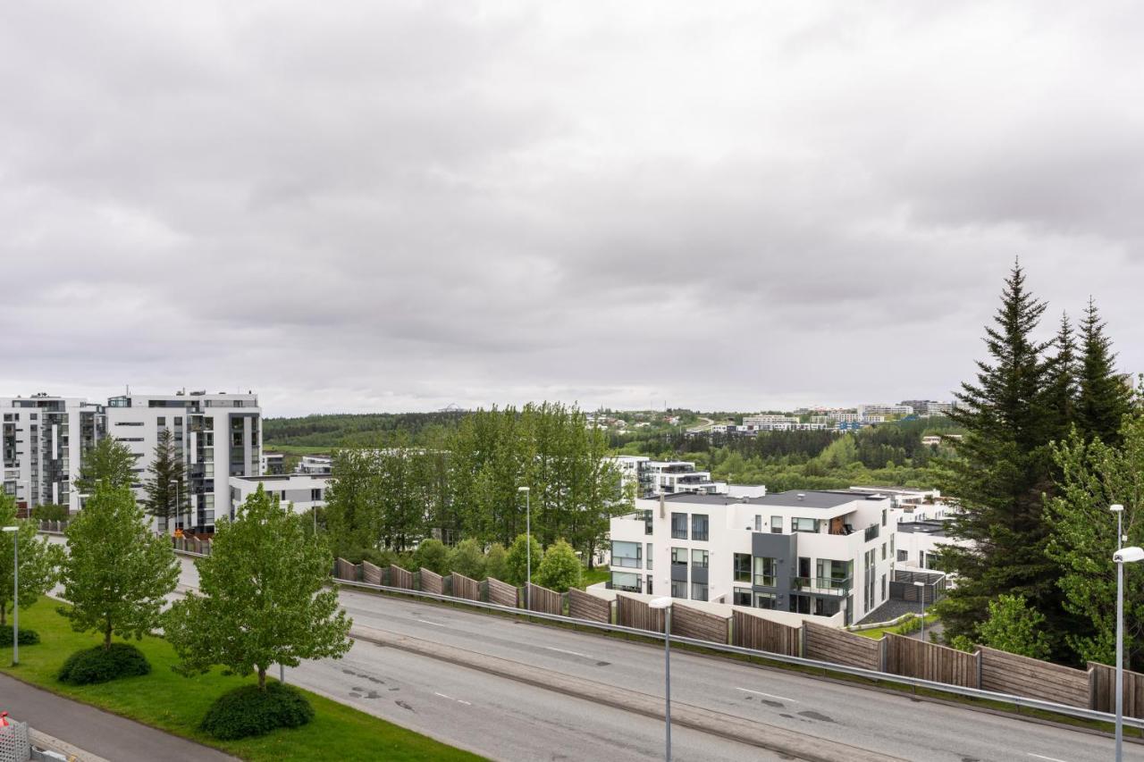 Lundur Apartments Reykjavík Exterior photo